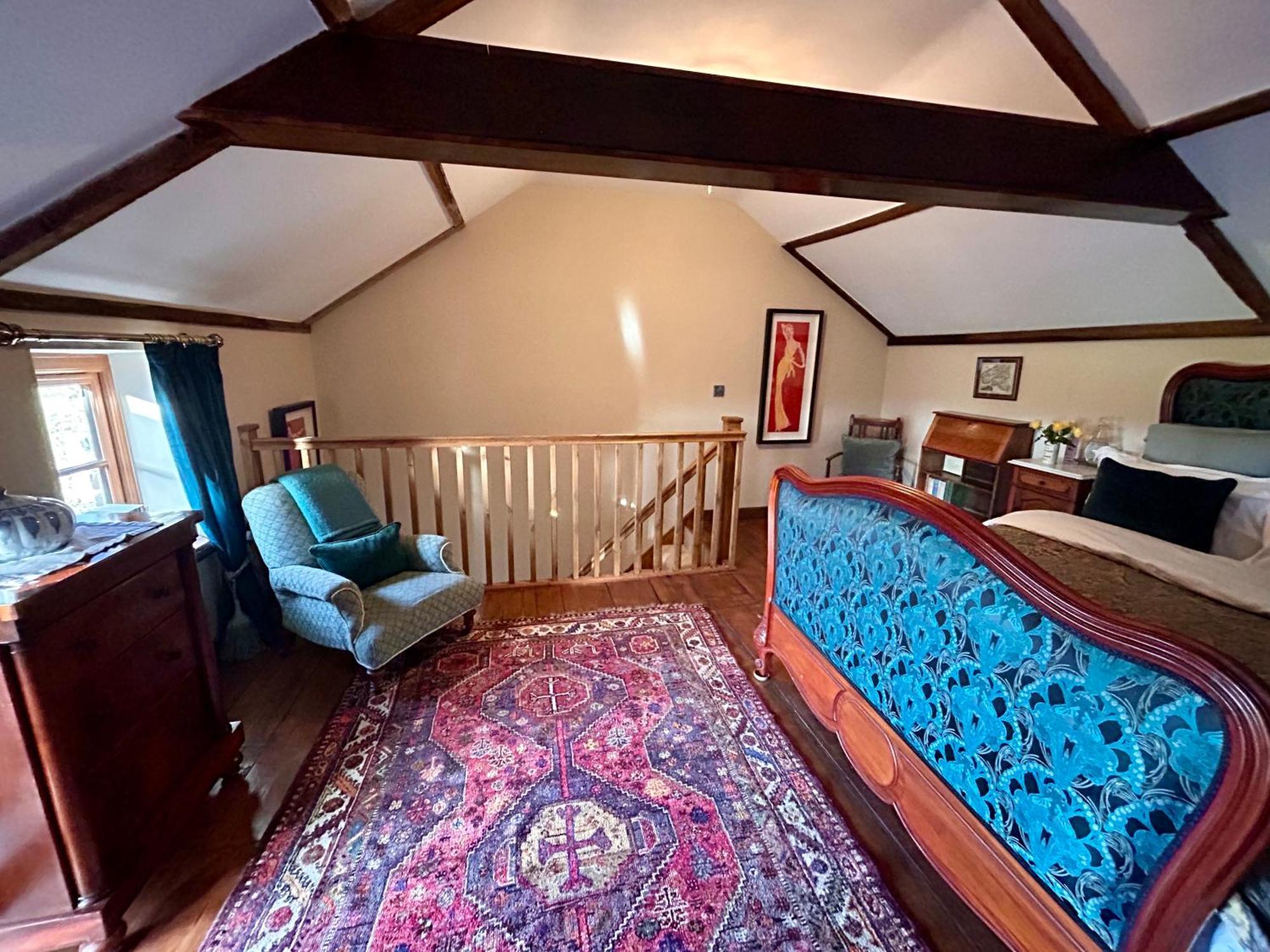 Charming Country Cottage With Oak Beams In Historic Setting, Brecon Beacons Retreat Llangadog Εξωτερικό φωτογραφία