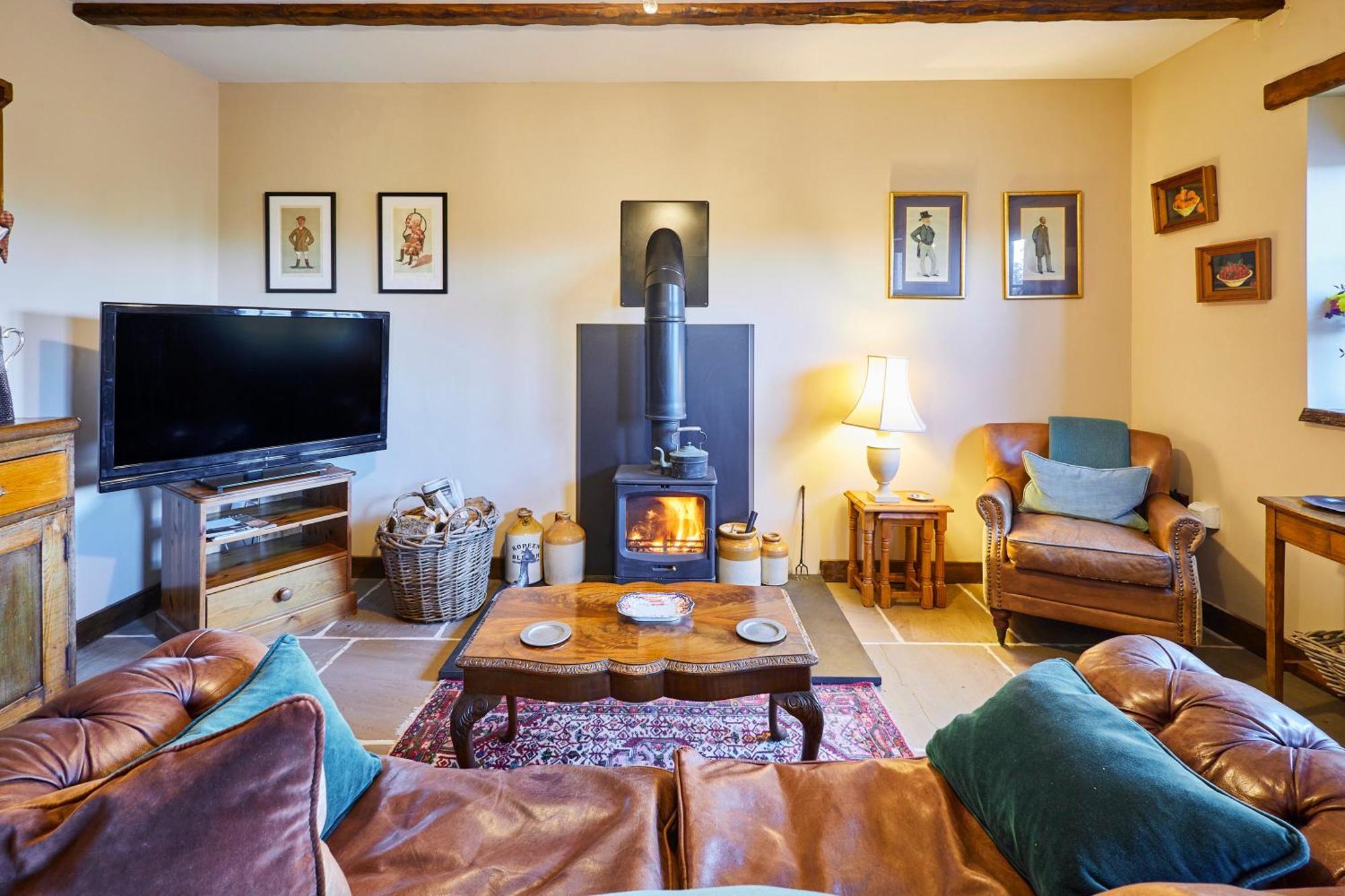 Charming Country Cottage With Oak Beams In Historic Setting, Brecon Beacons Retreat Llangadog Εξωτερικό φωτογραφία