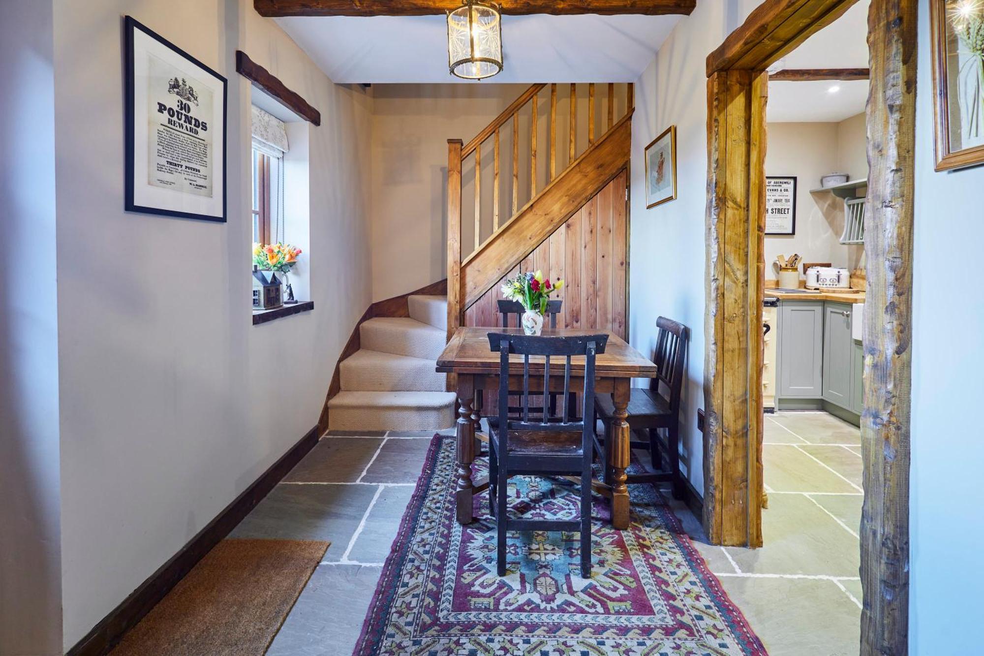 Charming Country Cottage With Oak Beams In Historic Setting, Brecon Beacons Retreat Llangadog Εξωτερικό φωτογραφία